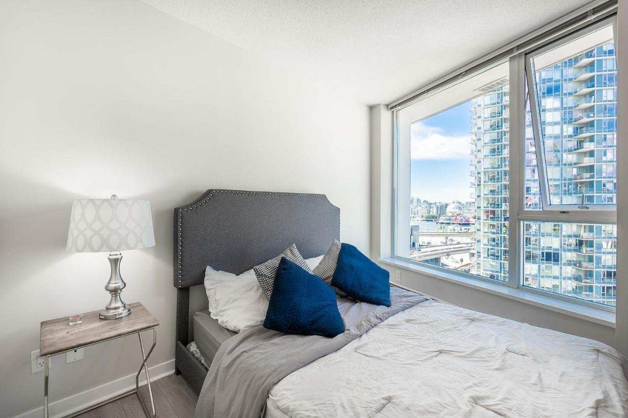 Stunning 2 Bedroom Condo With Downtown Views!!! Ванкувер Екстер'єр фото